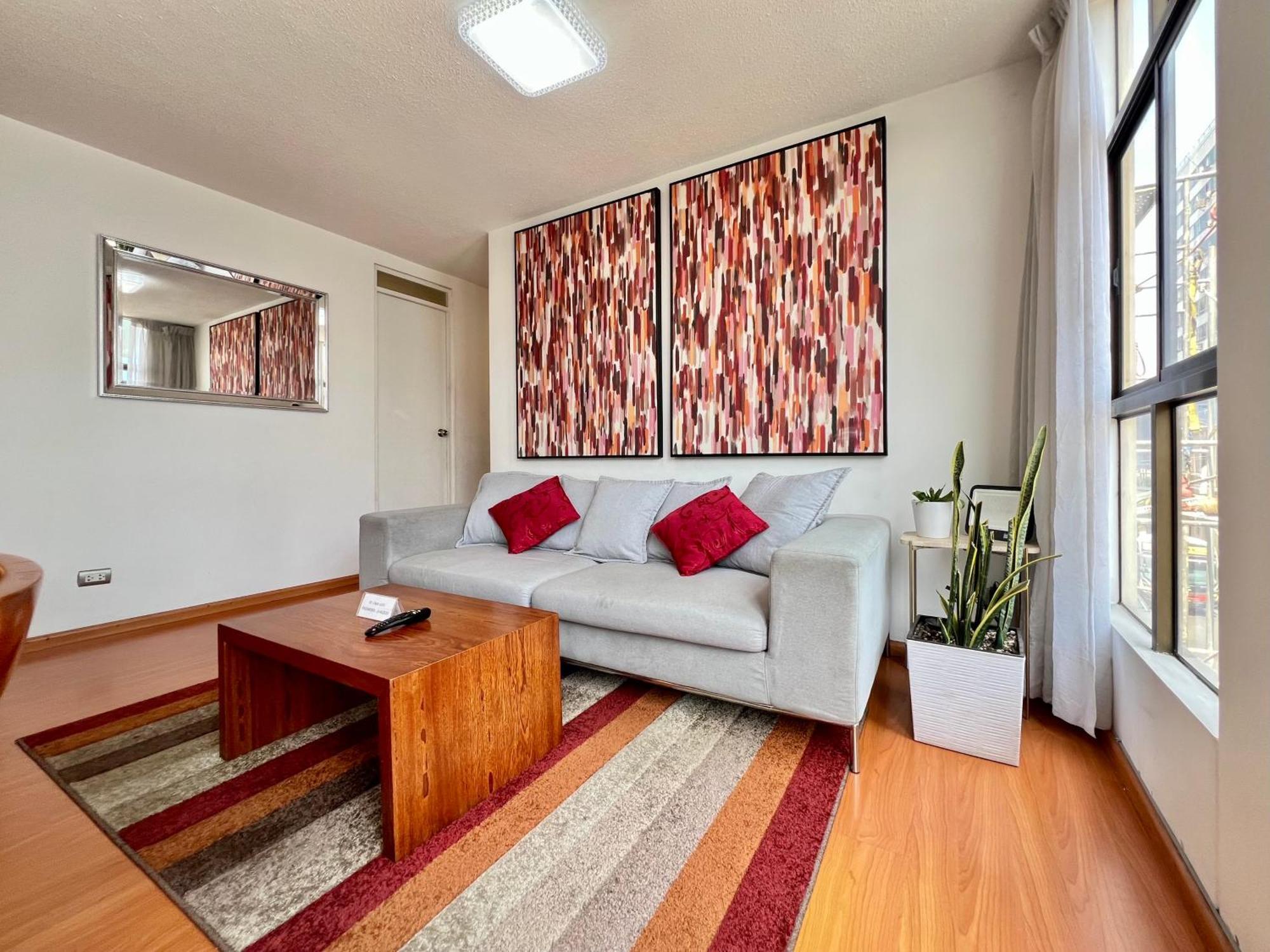 Exclusivo Dpto Moderno En El Corazon De Lima Con Wifi Ultra Rapido Apartman Kültér fotó